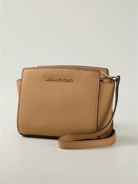 pochette selma michael kors|michael kors selma crossbody bag.